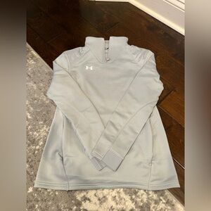 NWT Under Armour Light Gray Women's 1/4 Zip